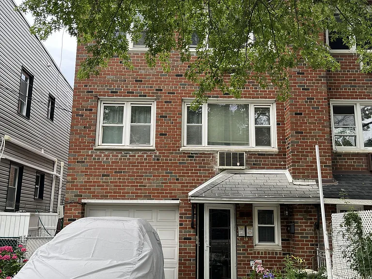 70-65 Walnut St #3 — Photo 1