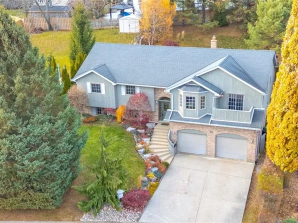 74 Gordon St, Cambridge, ON N1S 4K8