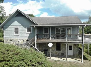 979 Wagon Rd, Warrensville, NC 28693