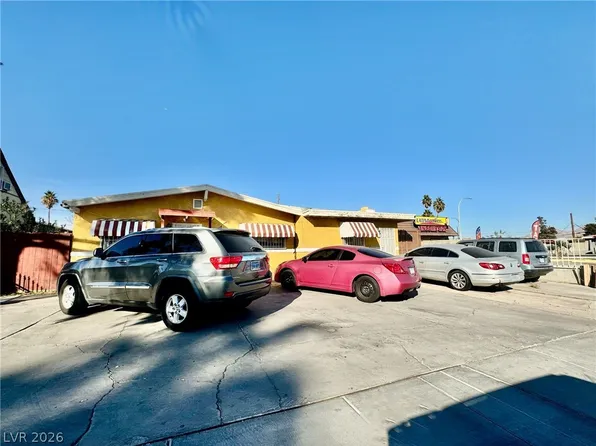 2033 E Saint Louis Ave, Las Vegas, NV 89104