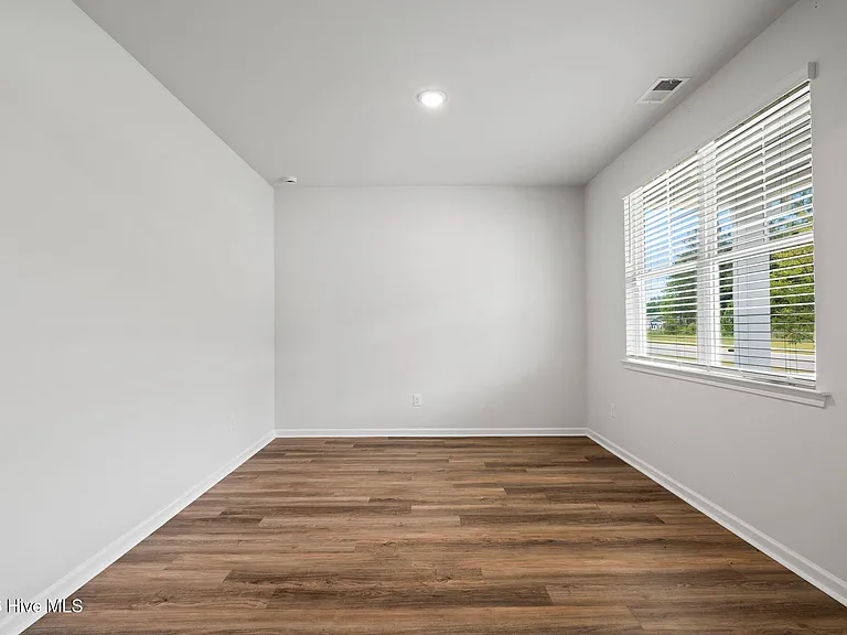 2091 Bella Point Dr SE — Photo 13