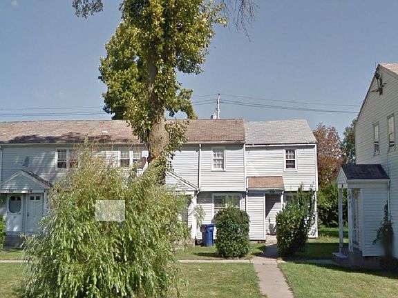 2nd image of 291 Millicent Ave #291