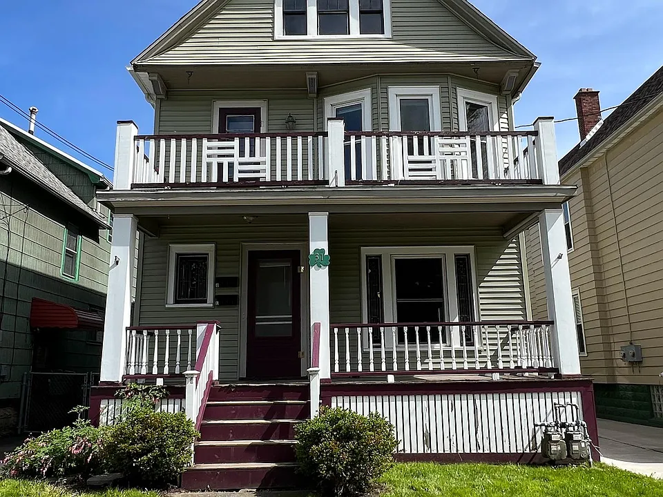 31 Salem St #B