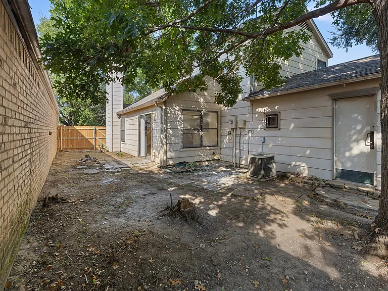 2706 Bridge Lake Dr — Photo 26
