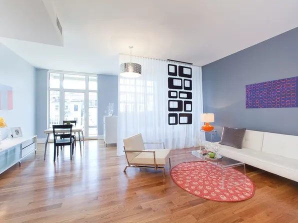 90 North 5th Street image 1 of 4