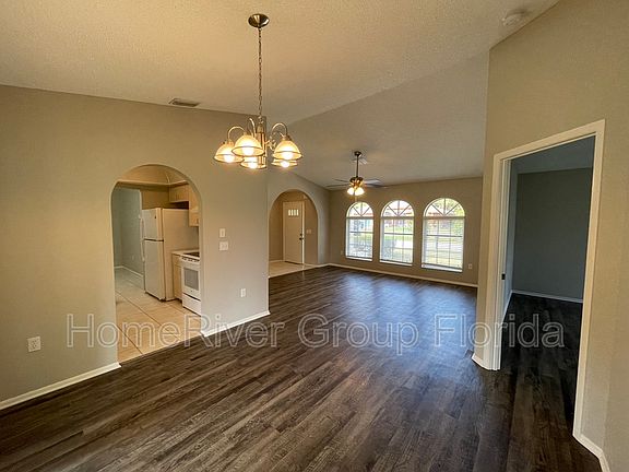 3rd image of 4067 Bula Ln