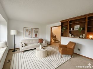 510 N Hayden Bay Dr, Portland, OR 97217