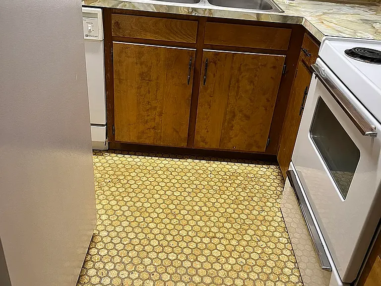 321 Withers St #16 — Photo 9