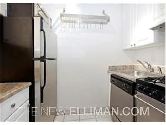 Rented by Douglas Elliman | media 4