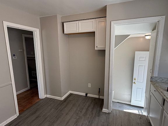 5th image of 17650 Beland St