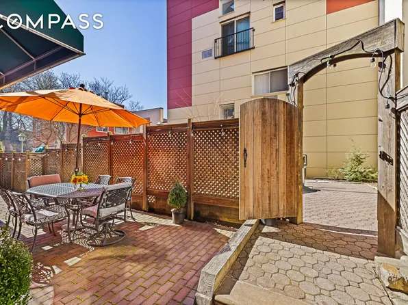 61-20 71st Ave #J-1b, Ridgewood, NY 11385