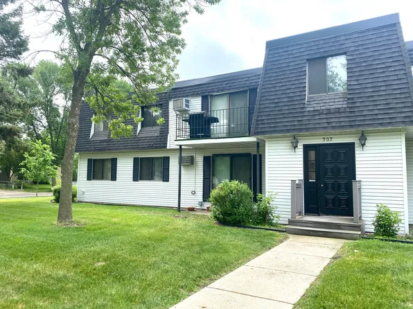 202 35th Ave N APT 1, Fargo, ND 58102