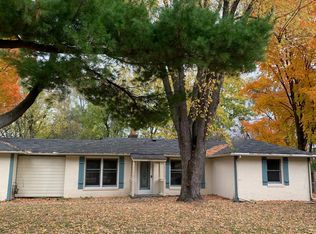 3509 Lowell St, Wayzata, MN 55391