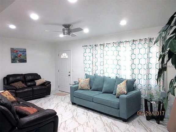 3rd image of 1556 Citrus St