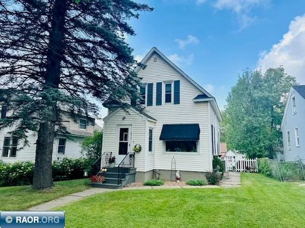 917 13th St N, Virginia, MN 55792