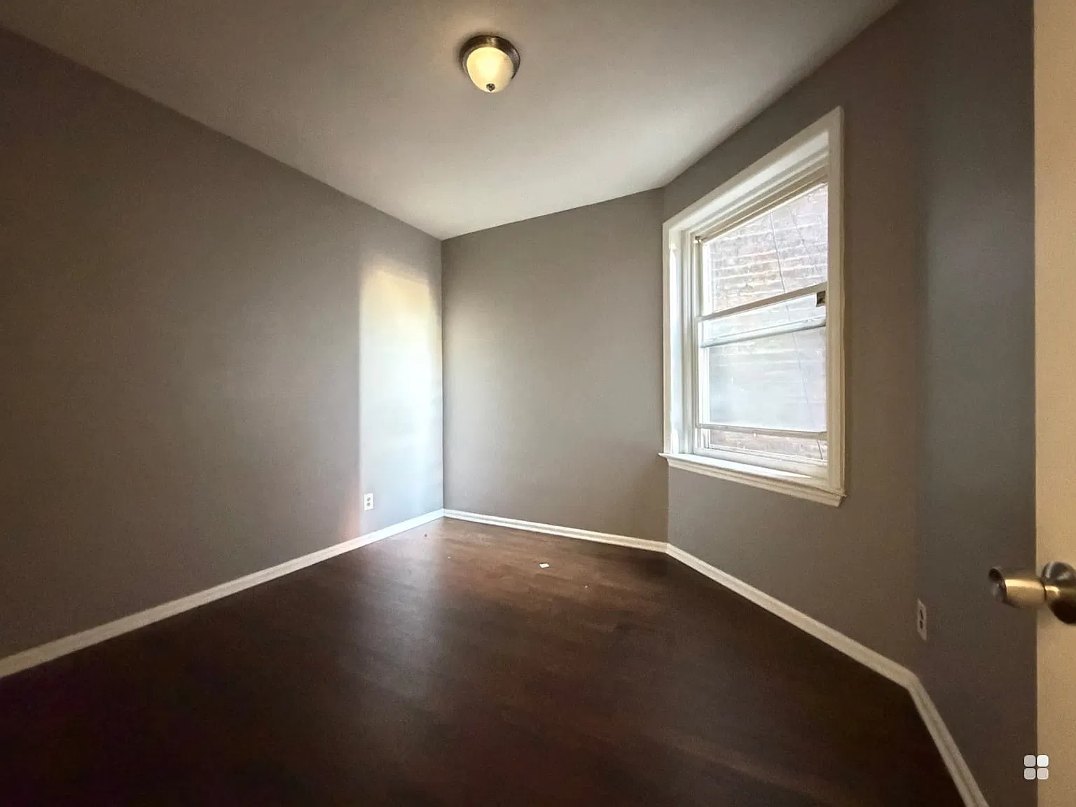 2 bed, 800 sqft, $1,850 — Photo 3
