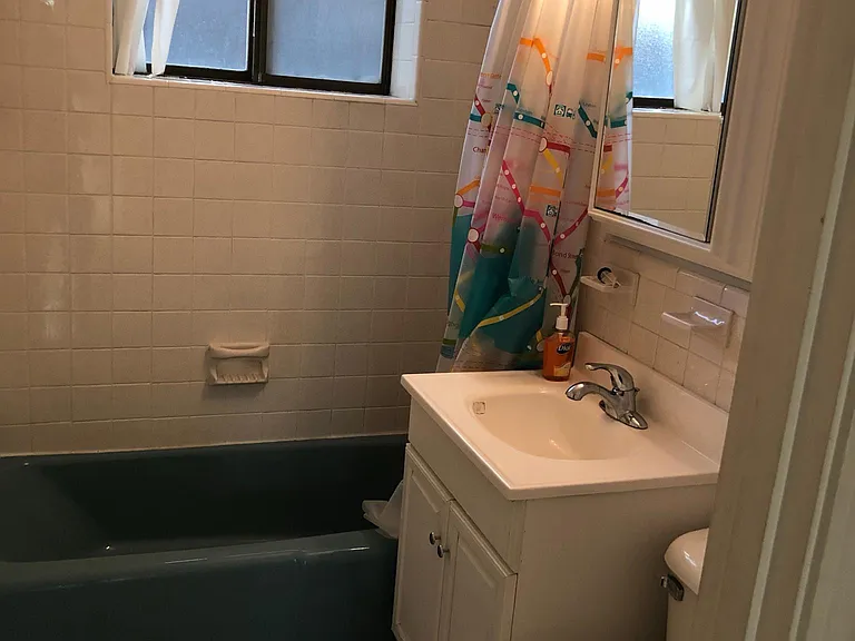 5 Centre St #11 — Photo 11