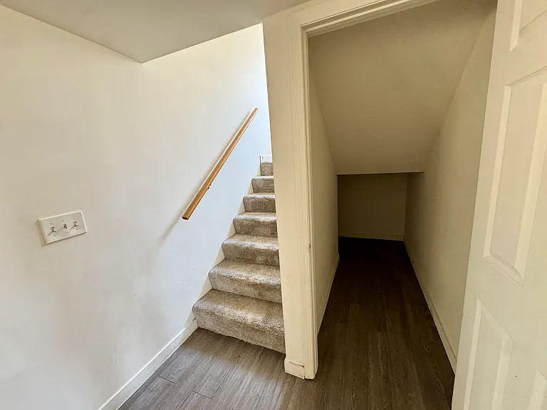 21235 Windsong St — Photo 13