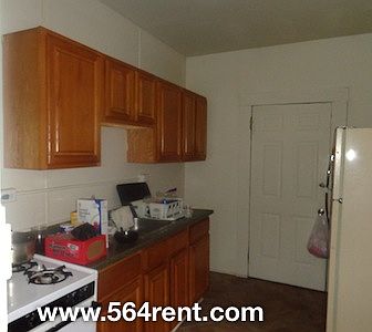 4th image of 1714 Briggs St