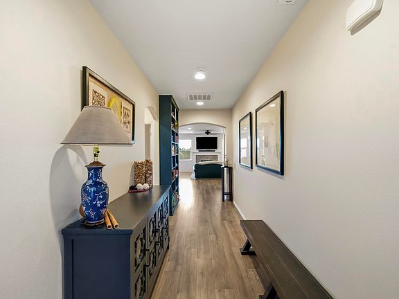 2nd image of 2569 NW Upas Way
