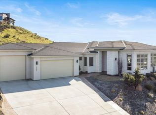 2357 S Young Ct, Kennewick, WA