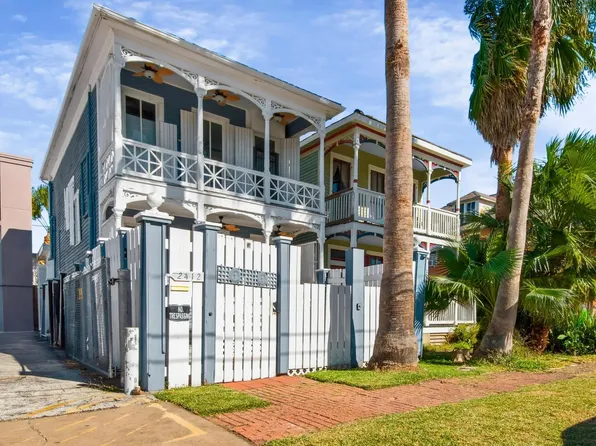 2412 Winnie St, Galveston, TX 77550