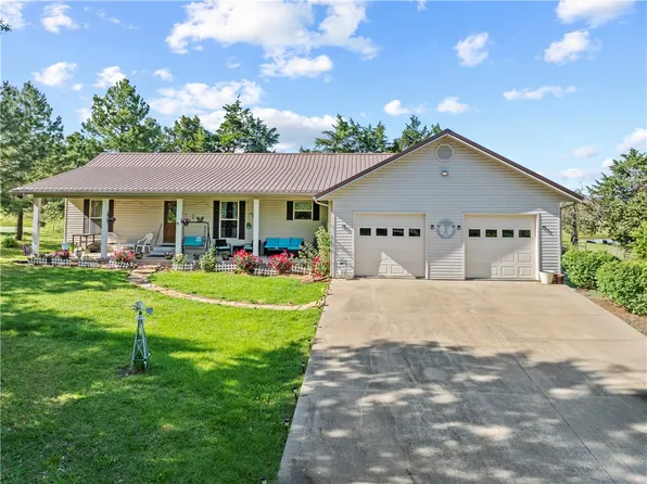 3277 Bellefonte Rd, Harrison, AR 72601