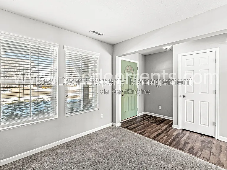 2313 Trefoil Dr — Photo 10