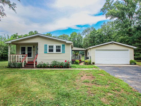 10314 N 570 E, Demotte, IN 46310