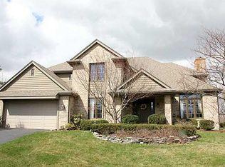 7742 Gillcrest Rd, Sylvania, OH 43560