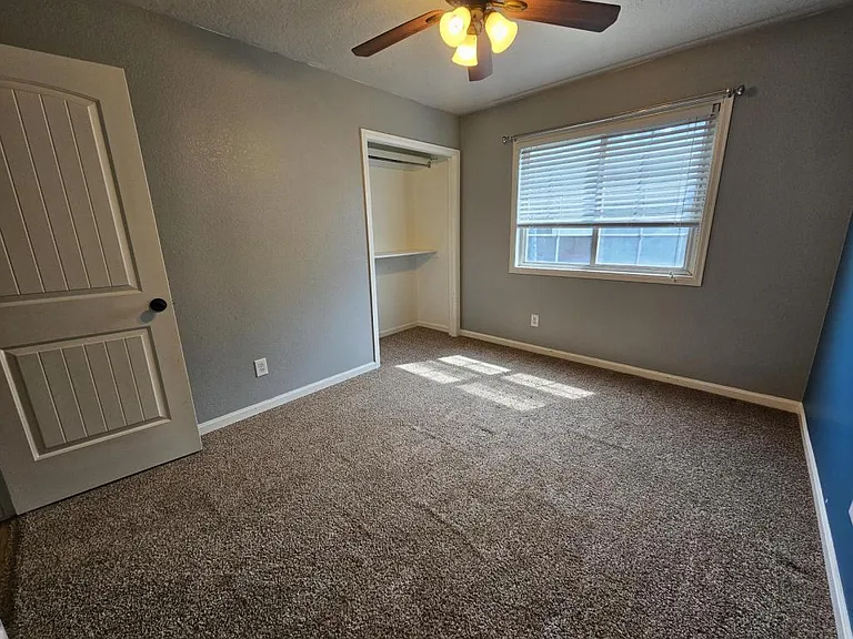 5110 W 6th Street Rd — Photo 2