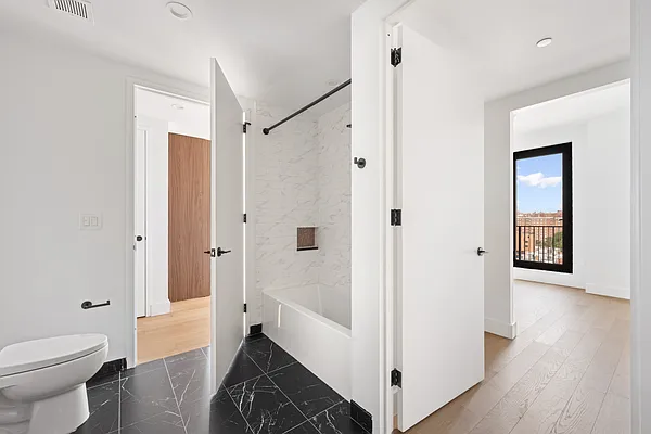 Rented by Living New York | media 74