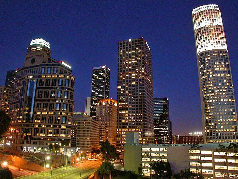 BEAUTIFUL AT NIGHT