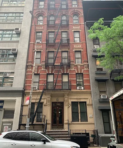 98 Charlton St #17 — Photo 7