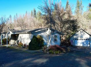 84 Mason Ln, Shady cove, OR 97539