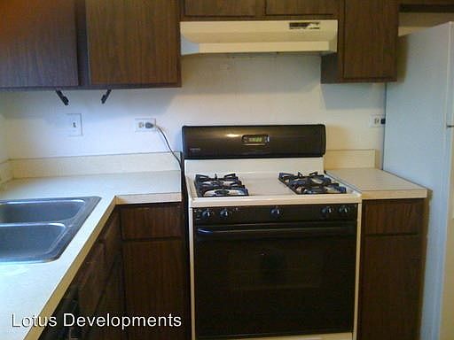 2nd image of 3206 184th St APT 1W