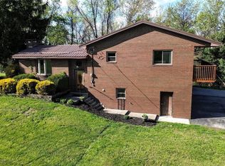 305 Upper Middletown Rd, Smock, PA 15480