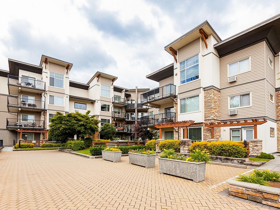 1st image of 11935 Burnett St #109