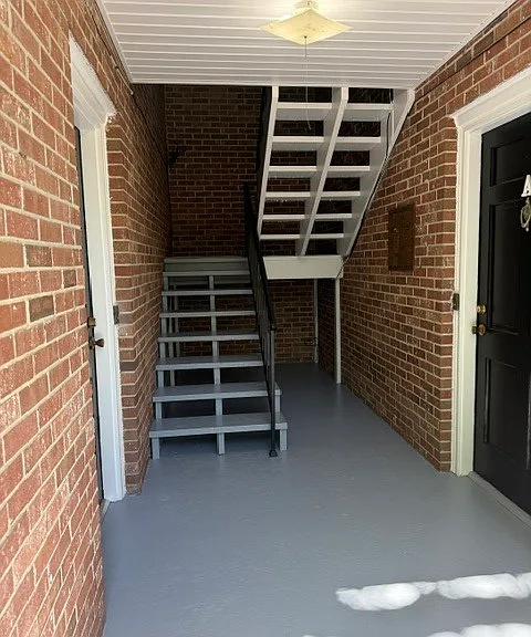 835 W Home Ave #D — Photo 6