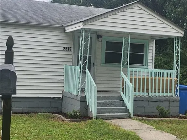 2312 Campostella Rd, Chesapeake, VA 23324