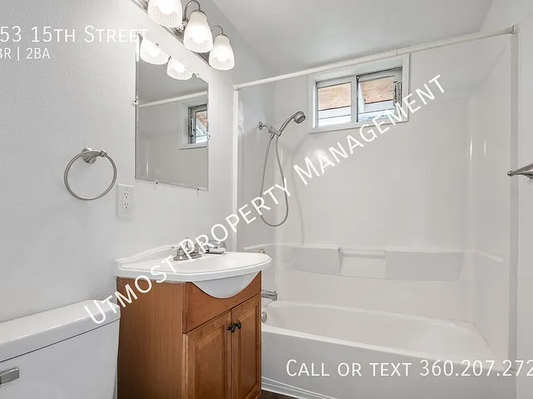 753 15th St — Photo 11