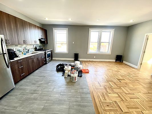 2nd image of 67-46 75th St #4F