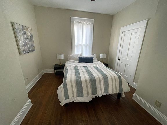5th image of 513 E Market St