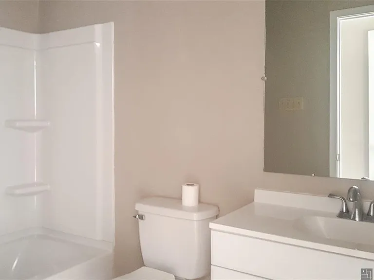 402 Lee Dr #1C — Photo 6