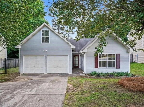 5343 Sapphire Cir, Ellenwood, GA 30294