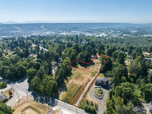7853 S 132 Street, Seattle, WA 98178