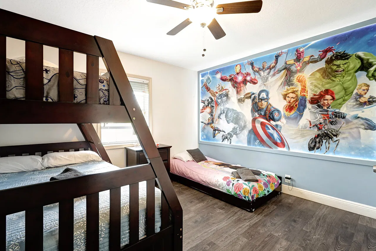 5 bed, 3400 sqft, $9,000 — Photo 4
