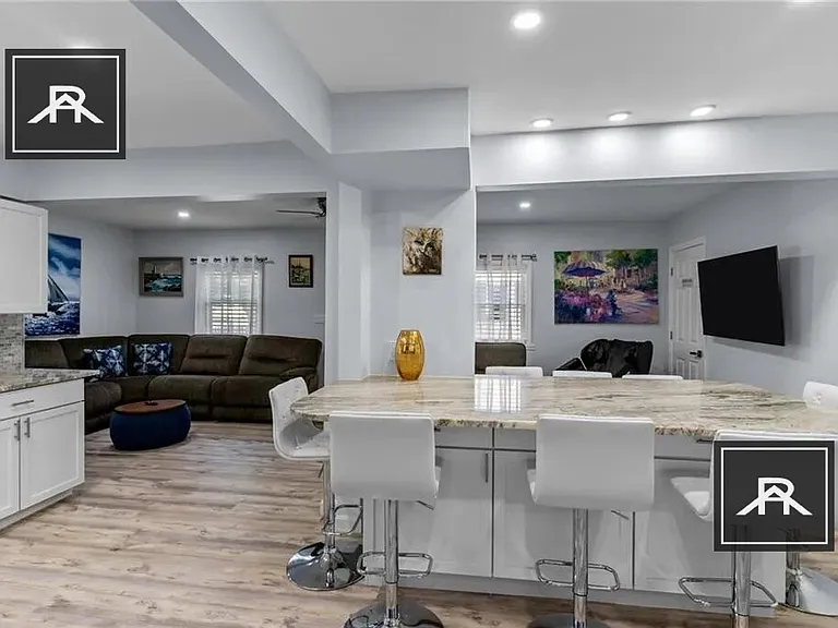 48 Greycliff Rd #1 — Photo 8