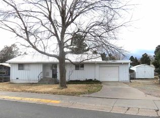 935 Pine St, Los Alamos, NM 87544