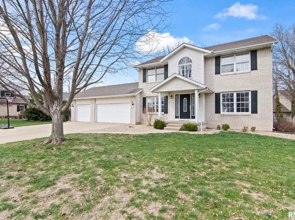 4521 Barrington Dr, Springfield, IL 62711